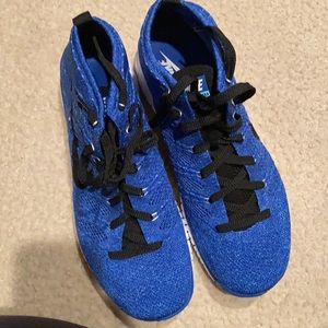 NWT Nike free flyknit chukka